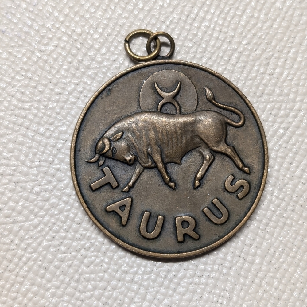 Taurus Zodiac Pendant Giant